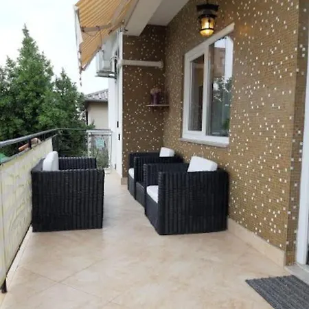 Comfortable With Pool Apartment